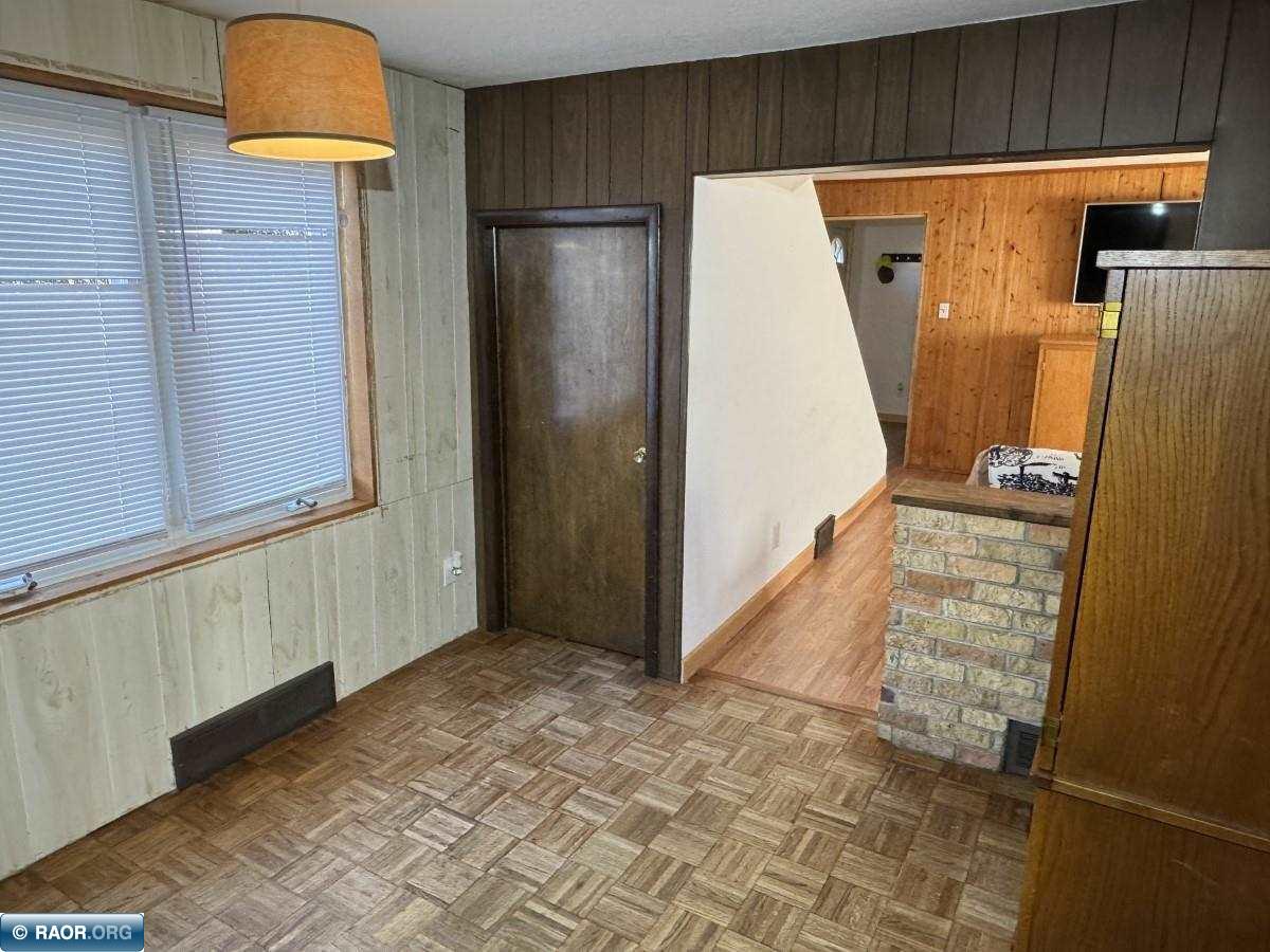 410 9th Street Southwest Chisholm, MN 55719 - Photo 21 of 45