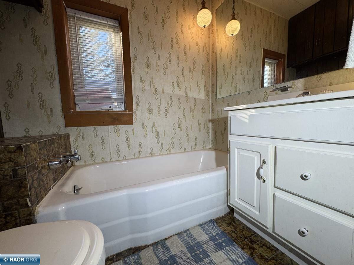 410 9th Street Southwest Chisholm, MN 55719 - Photo 26 of 45