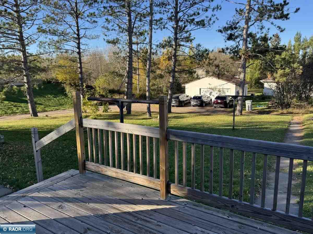 410 9th Street Southwest Chisholm, MN 55719 - Photo 10 of 45