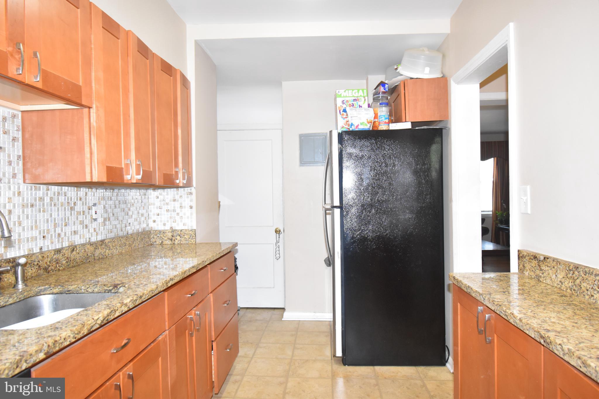 1541 Gleneagle Road Baltimore, MD 21239 - Photo 14 of 26