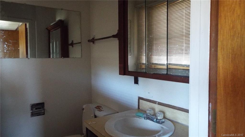 368 Chip Road Mount Gilead, NC 27306 - Photo 12 of 17 Gallery Image 12