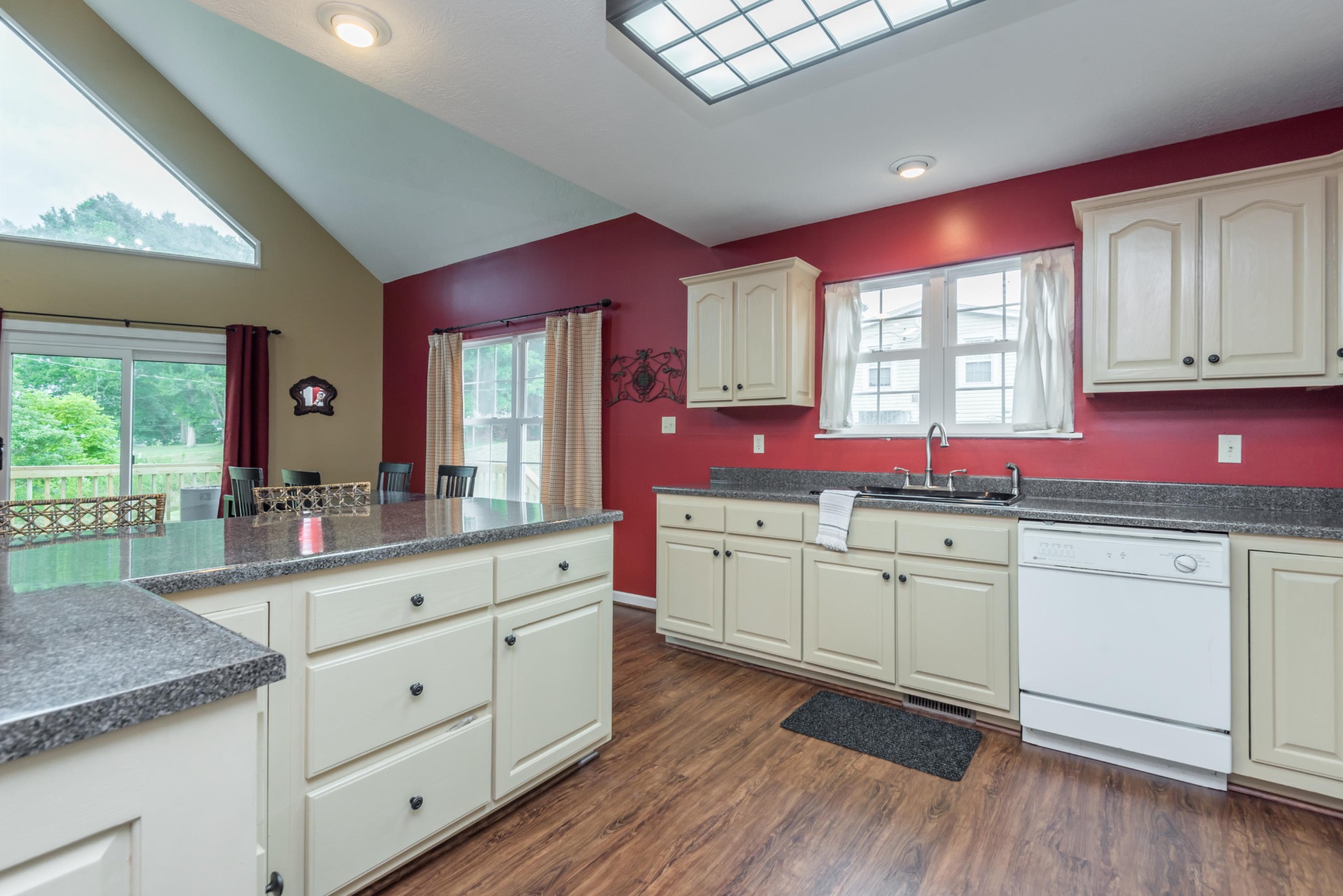 104 Stripling Road Oliver Springs, TN 37840 - Photo 12 of 38 Gallery Image 12