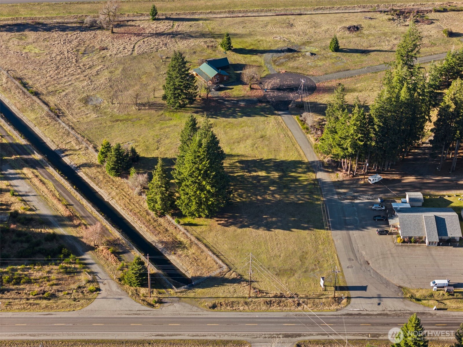 1000 Us Highway Packwood, WA 98361 - Photo 5 of 13 a view of swimming pool