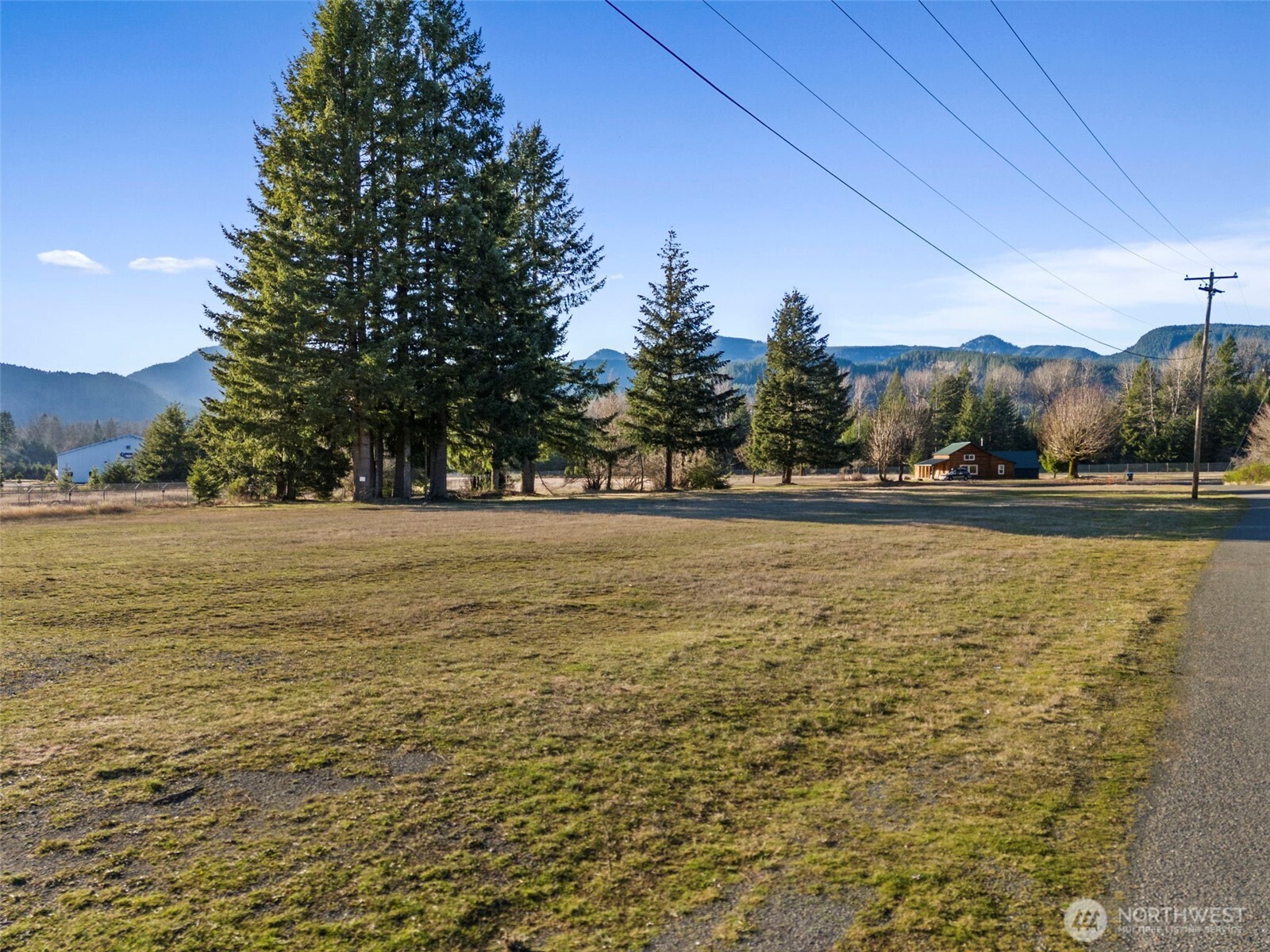 1000 Us Highway Packwood, WA 98361 - Photo 9 of 13 a view of an ocean