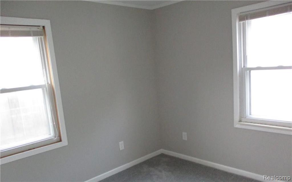 26910 Beverly Road Taylor, MI 48180 - Photo 8 of 11
