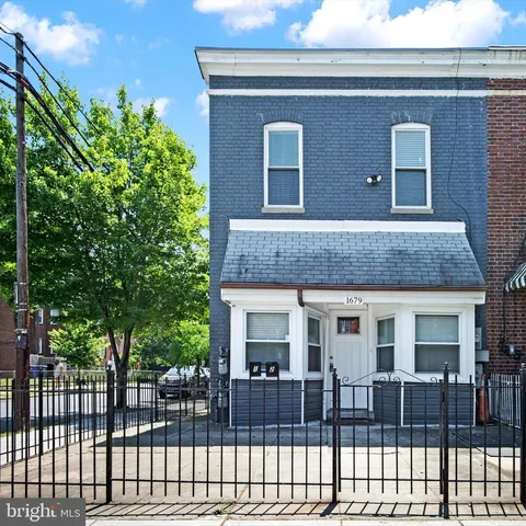 a front view of house yard