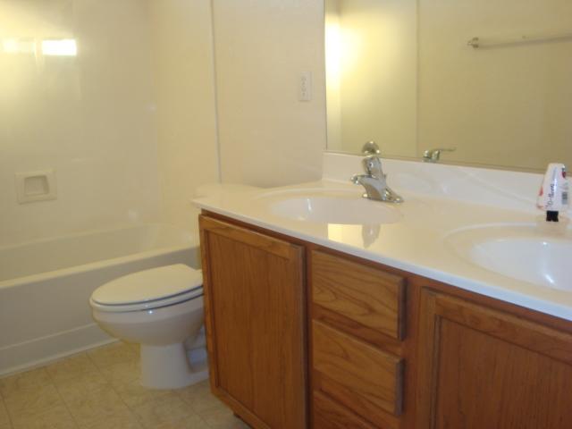 17710 West Redfield Road Surprise, AZ 85388 - Photo 9 of 10 9