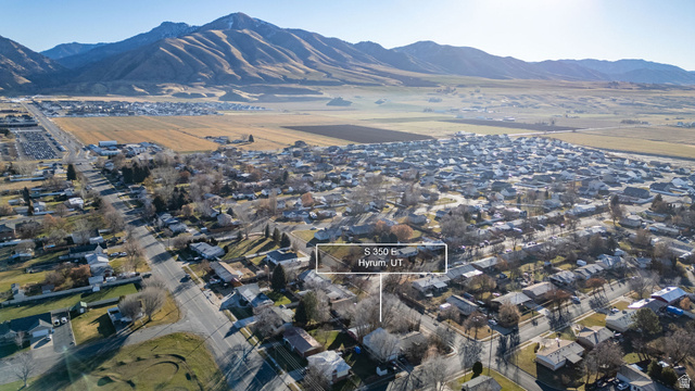 350 S, Unit 9 Hyrum, UT 84319 - Photo 5 of 11