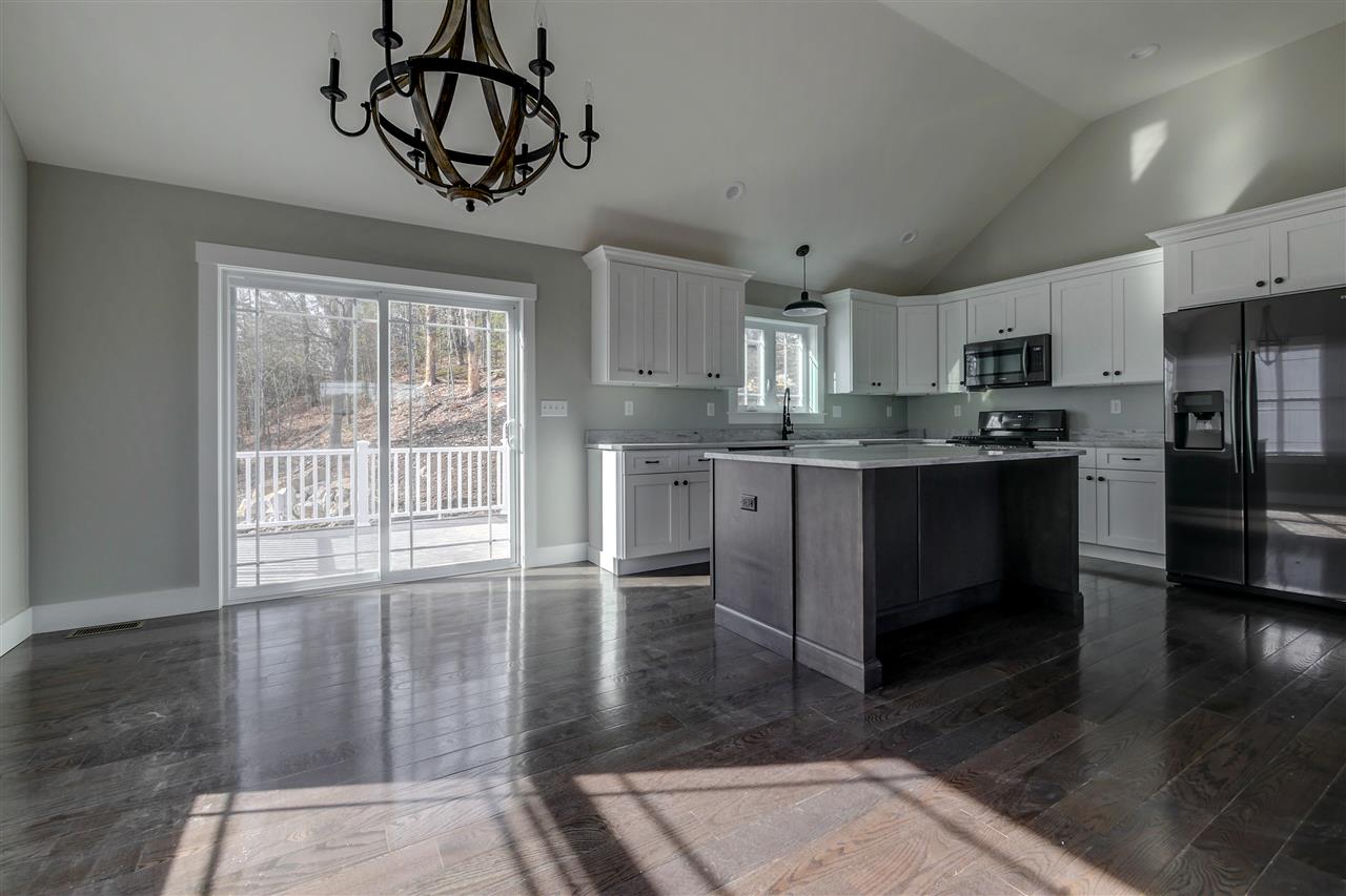 5 McQuestion Road Merrimack, NH 03054 - Photo 10 of 32
