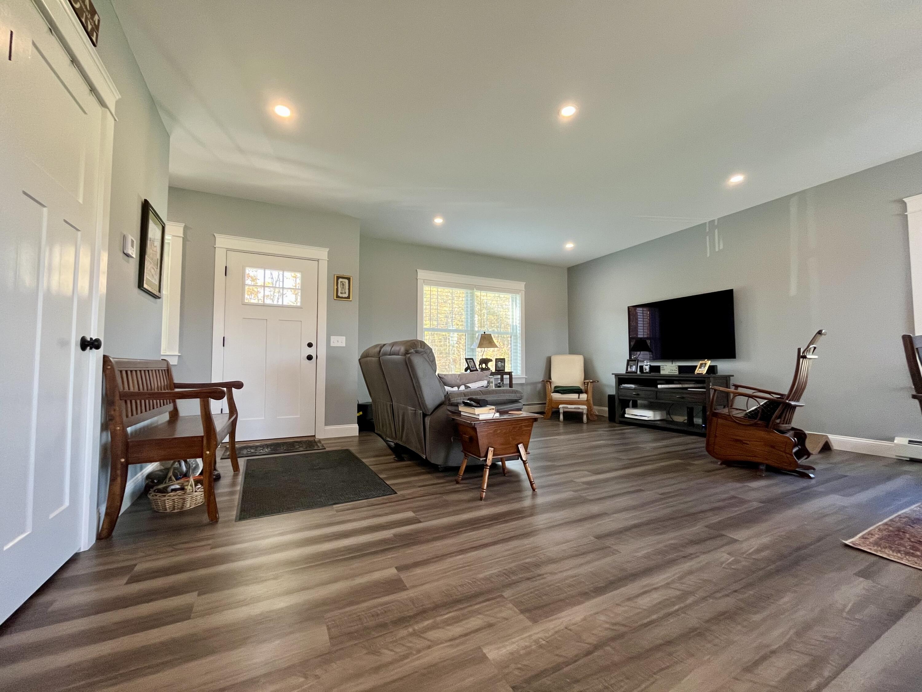 690 Lebanon Road North Berwick, ME 03906 - Photo 25 of 62 20