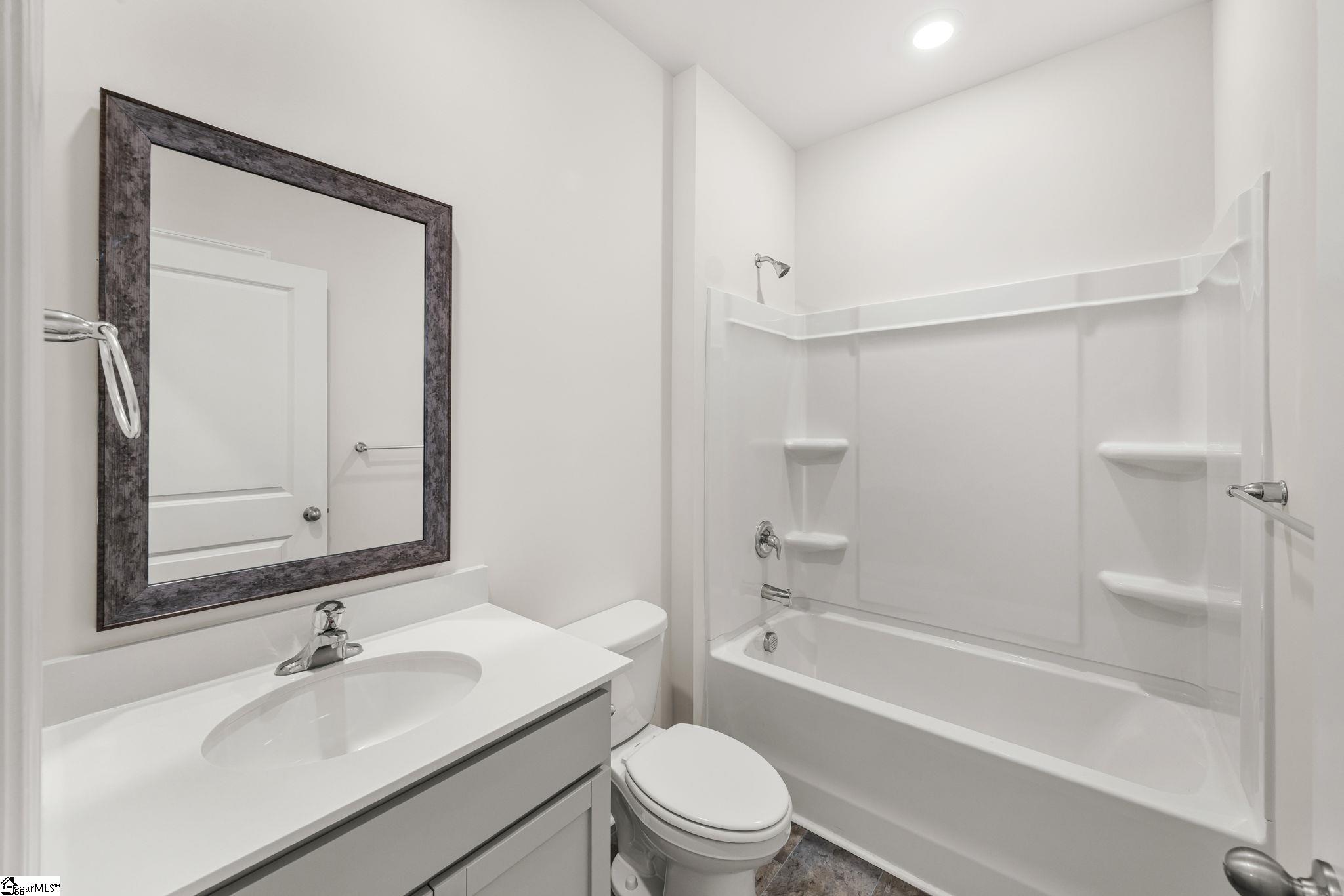 9 Dovetuck Road Greer, SC 29651 - Photo 6 of 34