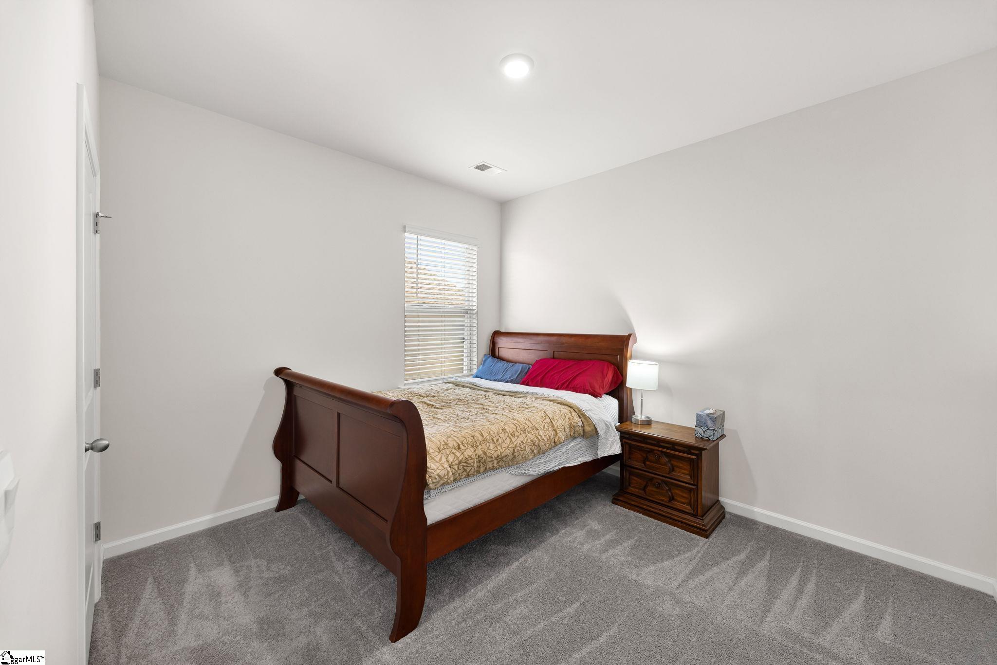 9 Dovetuck Road Greer, SC 29651 - Photo 7 of 34