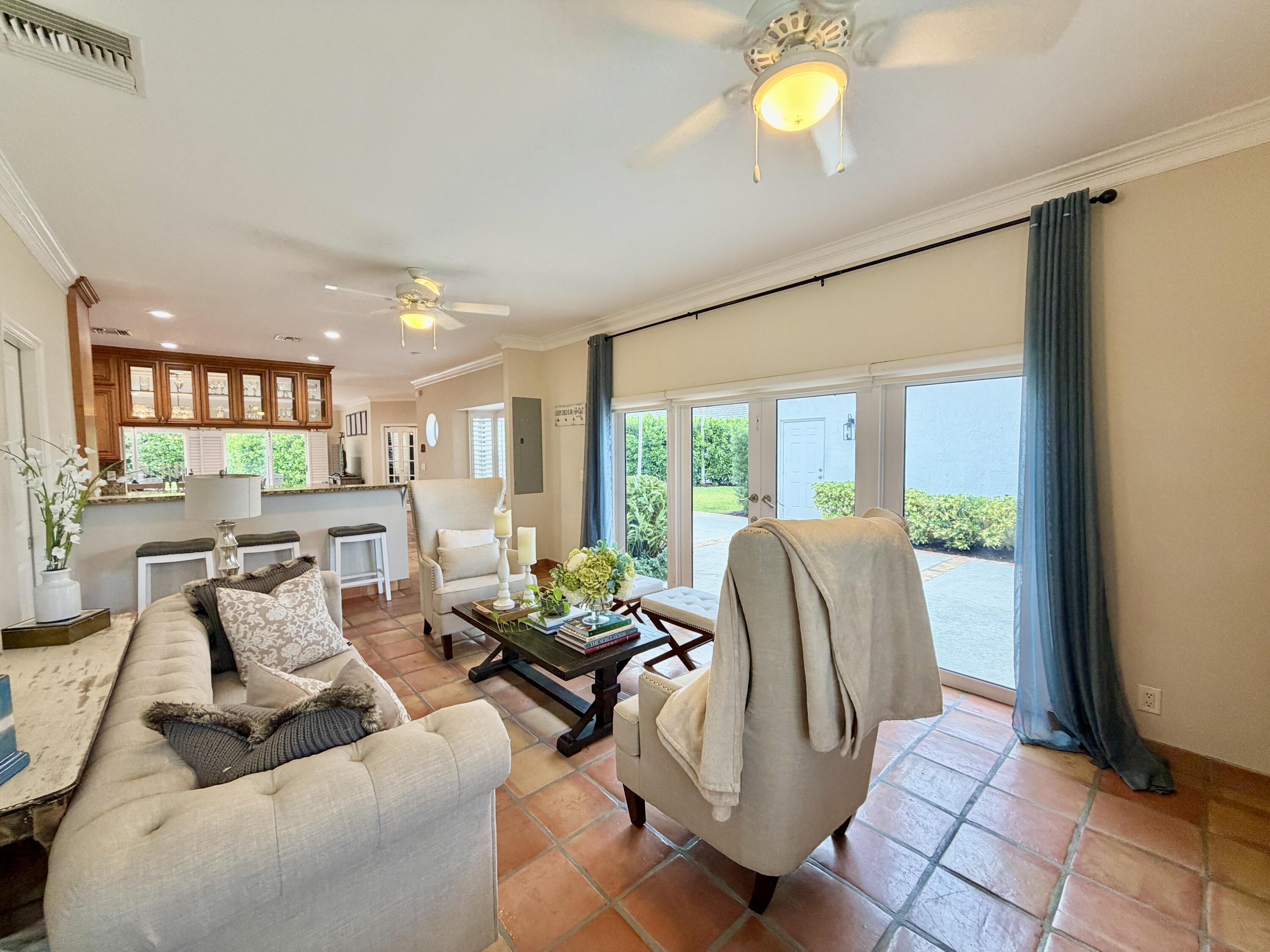 6401 Travis Road West Palm Beach, FL 33406 - Photo 29 of 99 IMG_0949