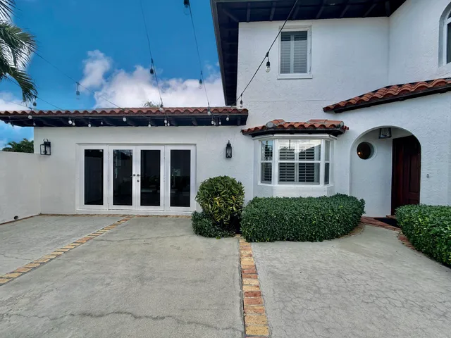 $6,300 | 6401 Travis Road, West Palm Beach, FL 33406