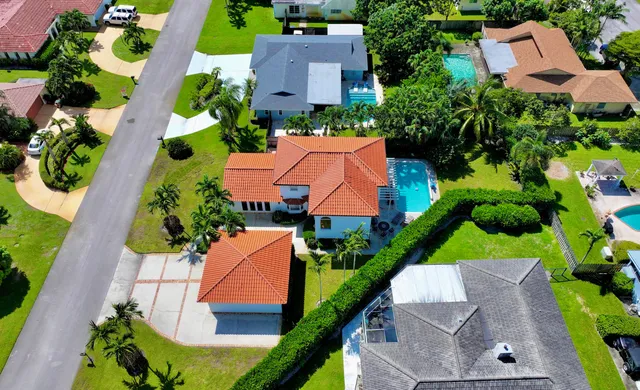 $6,300 | 6401 Travis Road, West Palm Beach, FL 33406