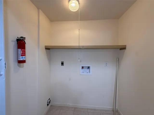 $1,800 | 1629 South Kirkwood Road, Unit 202, Houston, TX 77077