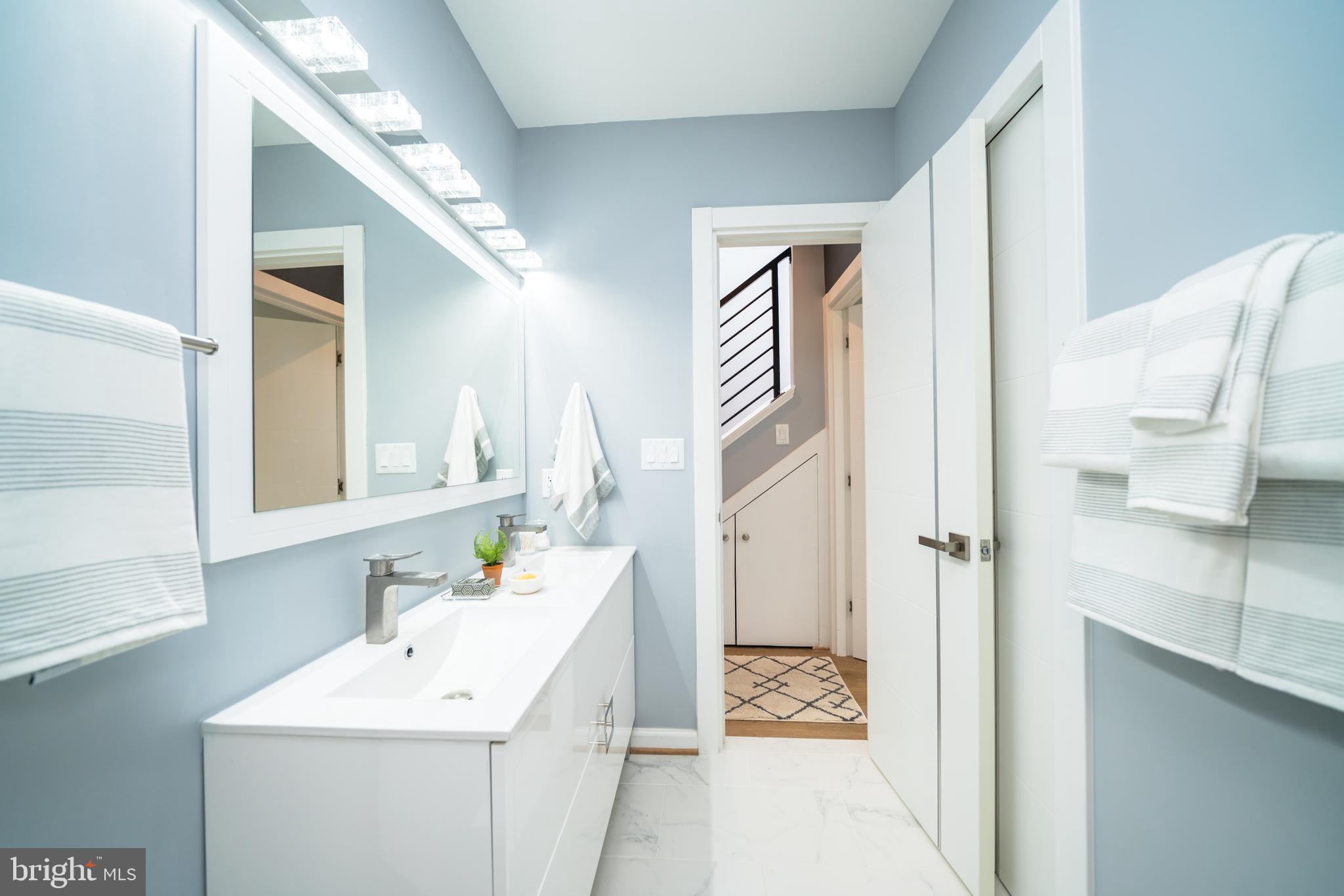 433 Park Road Northwest, Unit 2 Washington, DC 20010 - Photo 41 of 52 Gallery Image 41