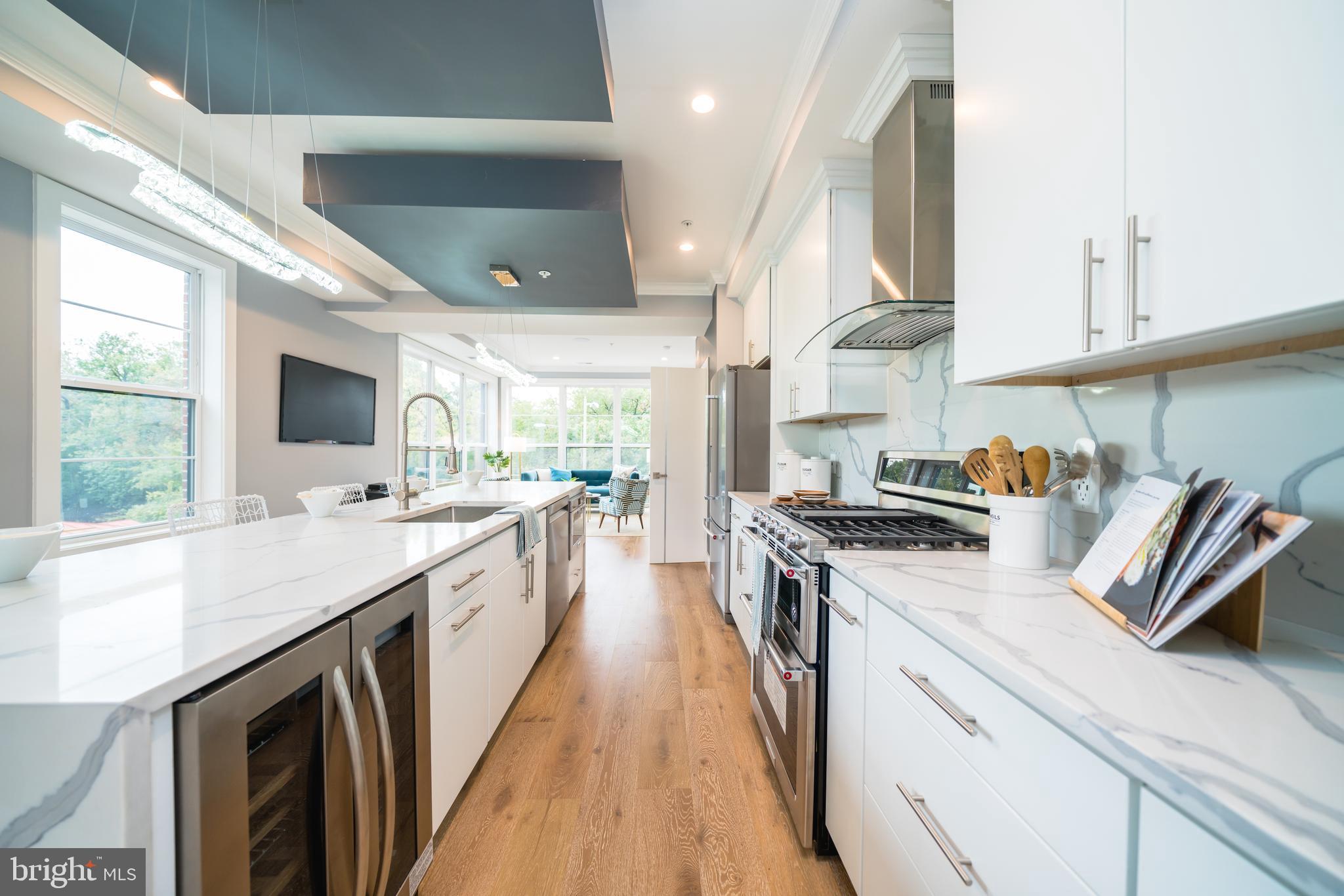 433 Park Road Northwest, Unit 2 Washington, DC 20010 - Photo 10 of 52 Gallery Image 10