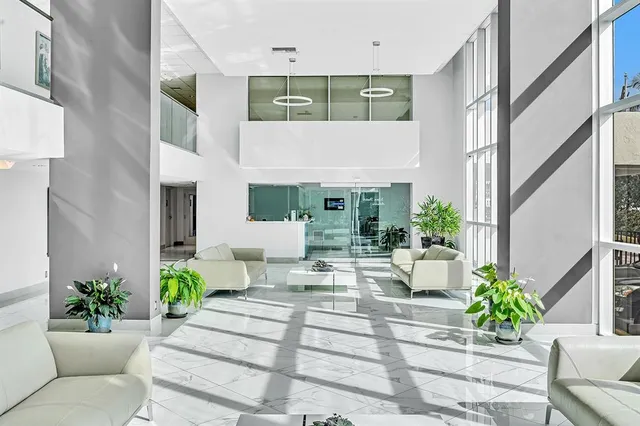 $4,000 | 525 North Ocean Boulevard, Unit 624, Pompano Beach, FL 33062