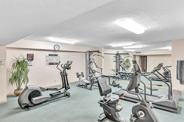 $4,000 | 525 North Ocean Boulevard, Unit 624, Pompano Beach, FL 33062