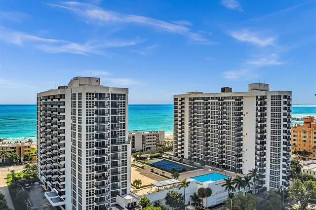 $4,000 | 525 North Ocean Boulevard, Unit 624, Pompano Beach, FL 33062