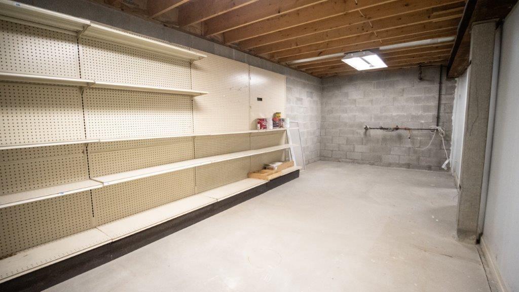 900 Lardintown Road Tarentum, PA 15084 - Photo 50 of 50 a view of a room with shelves