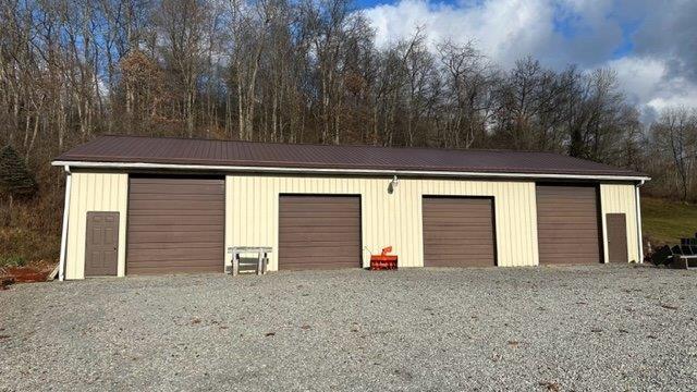 900 Lardintown Road Tarentum, PA 15084 - Photo 8 of 50