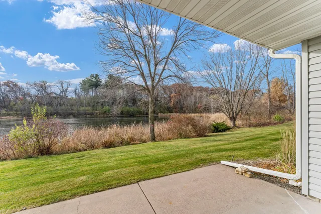 $329,000 | 2889 Long Lake Drive, Stillwater, MN 55082