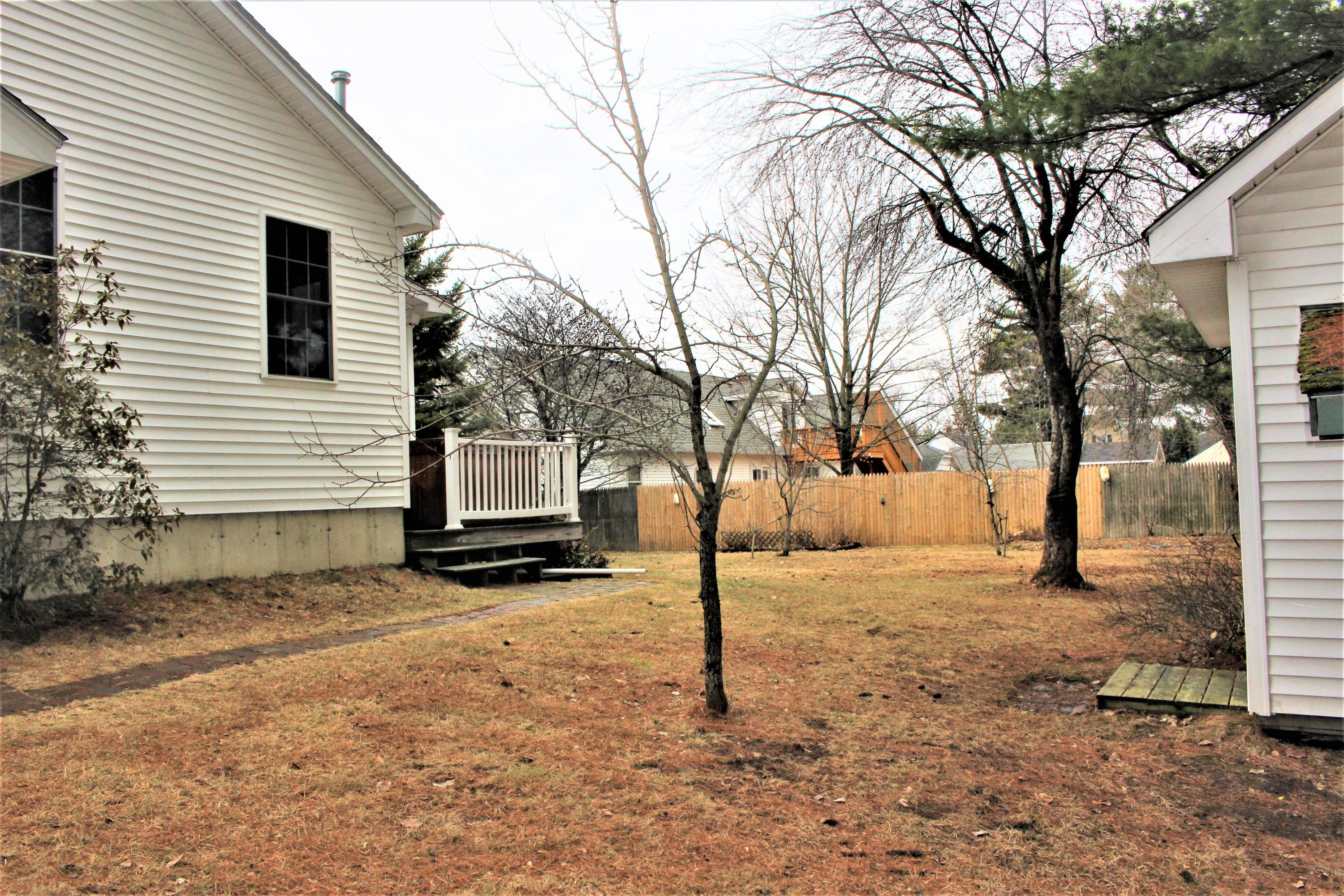 30 Ralph Street Bangor, ME 04401 - Photo 7 of 28 IMG_4428 (2)