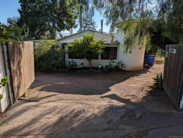 $1,050,000 | 10843 Queen Avenue, La Mesa, CA 91941
