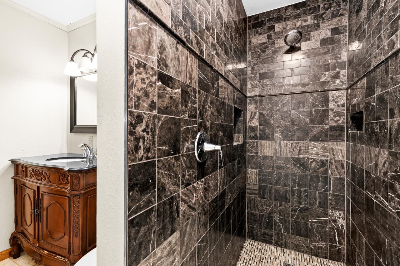 3537 Martin Road Duluth, MN 55803 - Photo 20 of 69