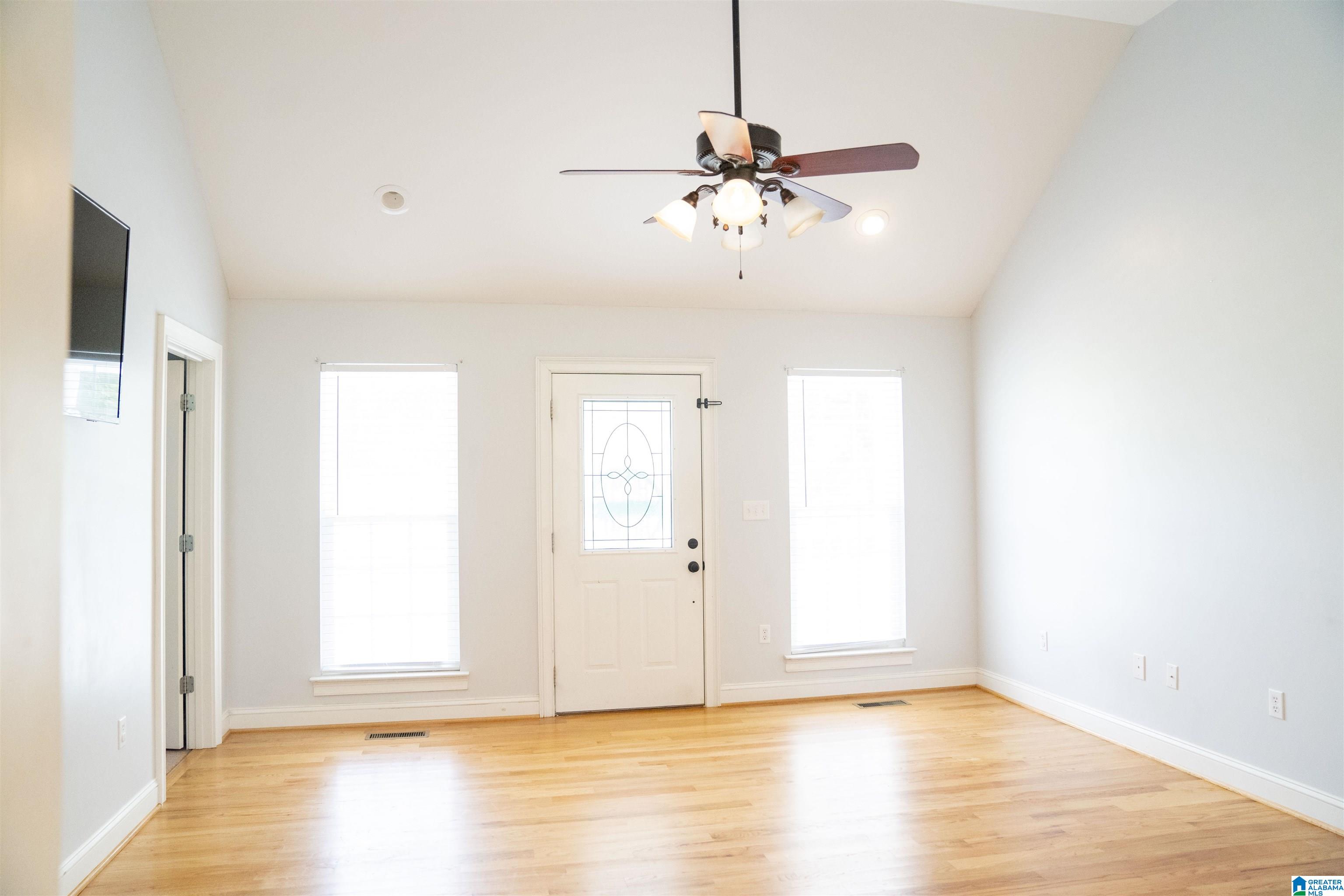 2029 Armstrong Loop Hayden, AL 35079 - Photo 23 of 36