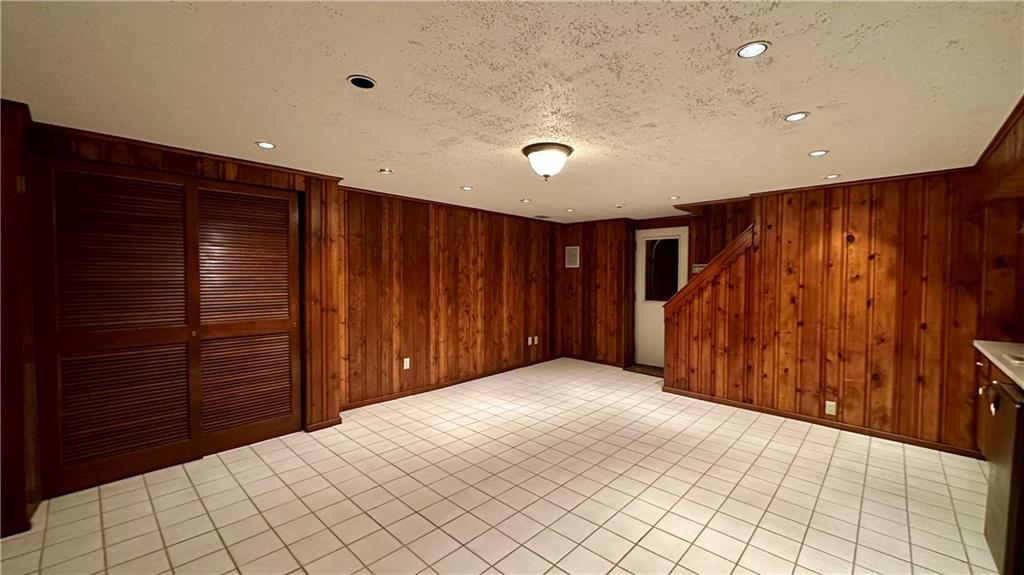 234 Rockingham Road Pittsburgh, PA 15238 - Photo 33 of 46 Gallery Image 33