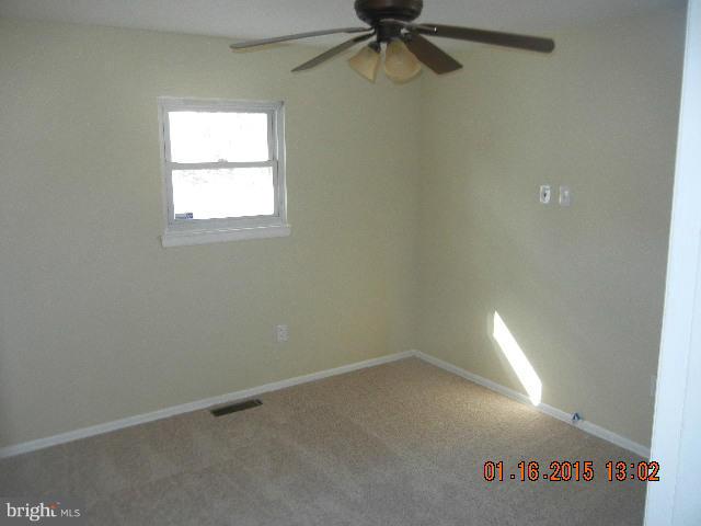 7103 Valley Park Road Capitol Heights, MD 20743 - Photo 6 of 16 Bedroom