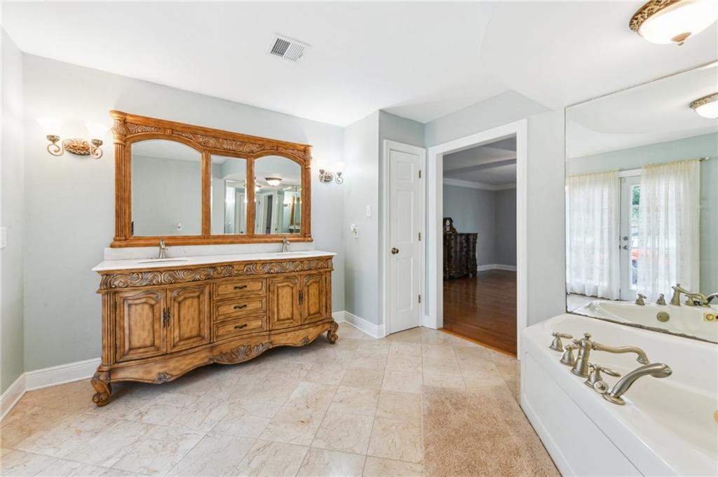 1901 Bayou Road St. Bernard, LA 70085 - Photo 13 of 29