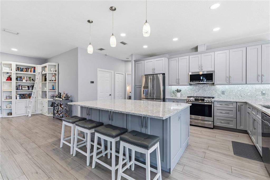 13951 Wood Duck Circle Lakewood Ranch, FL 34202 - Photo 21 of 73