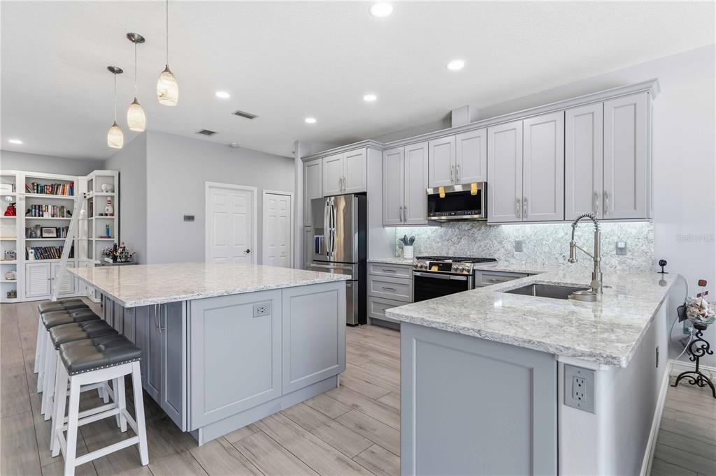 13951 Wood Duck Circle Lakewood Ranch, FL 34202 - Photo 26 of 73