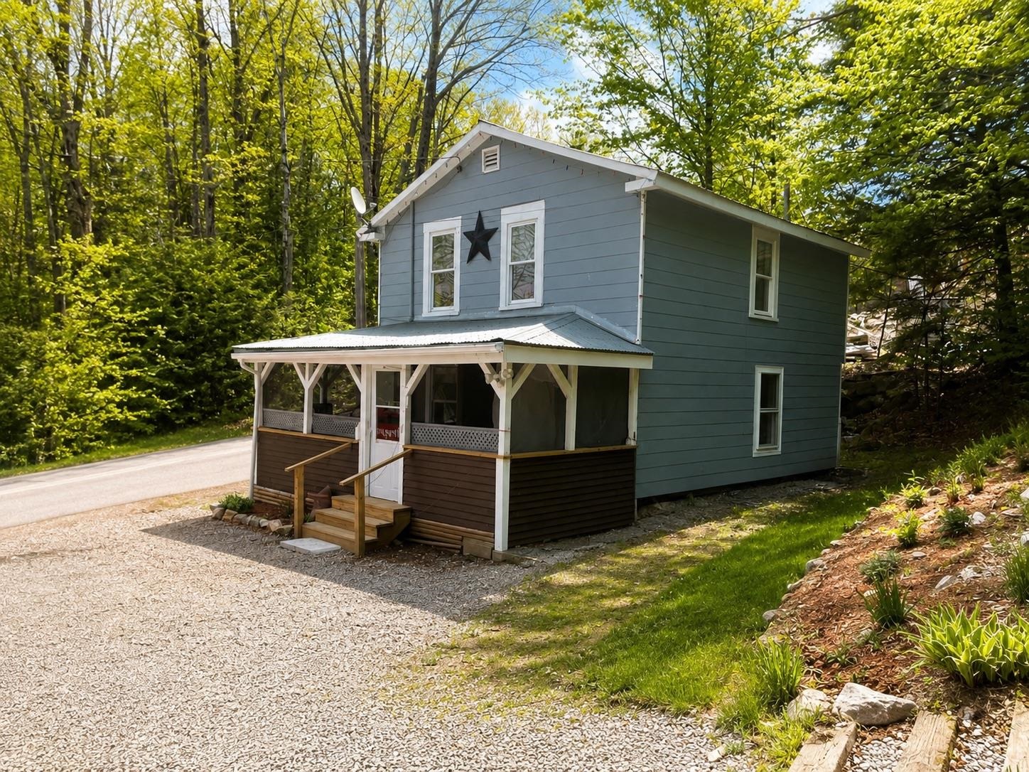 16 4th Street Bristol, NH 03222 - Photo 1 of 22