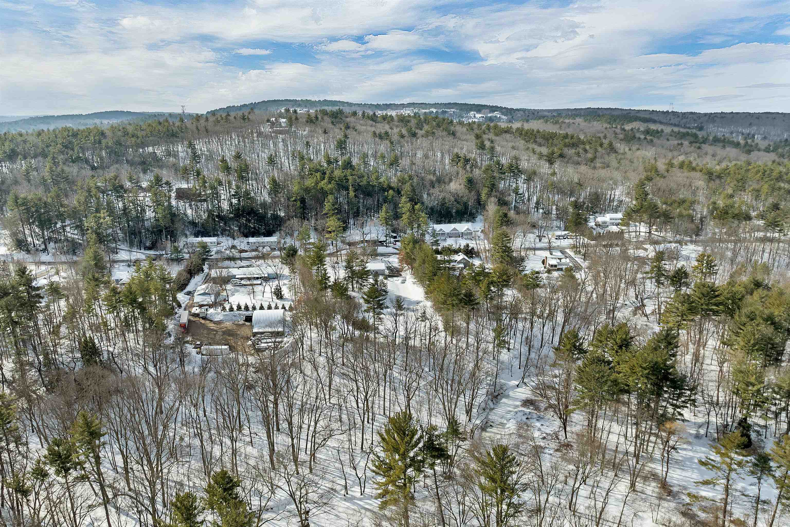 1102 Mammoth Road, Unit A & B Pelham, NH 03076 - Photo 11 of 56