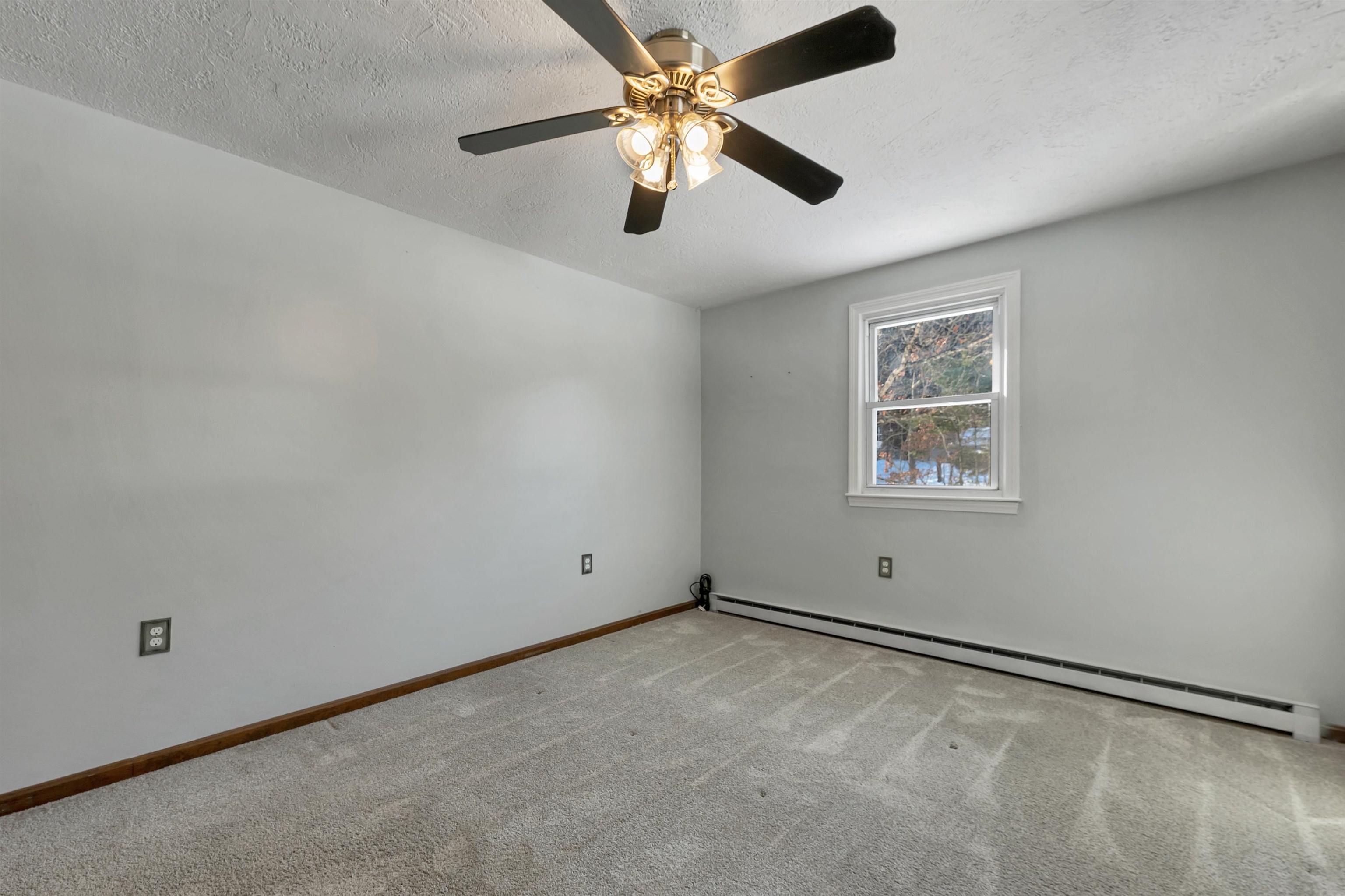 1102 Mammoth Road, Unit A & B Pelham, NH 03076 - Photo 23 of 56