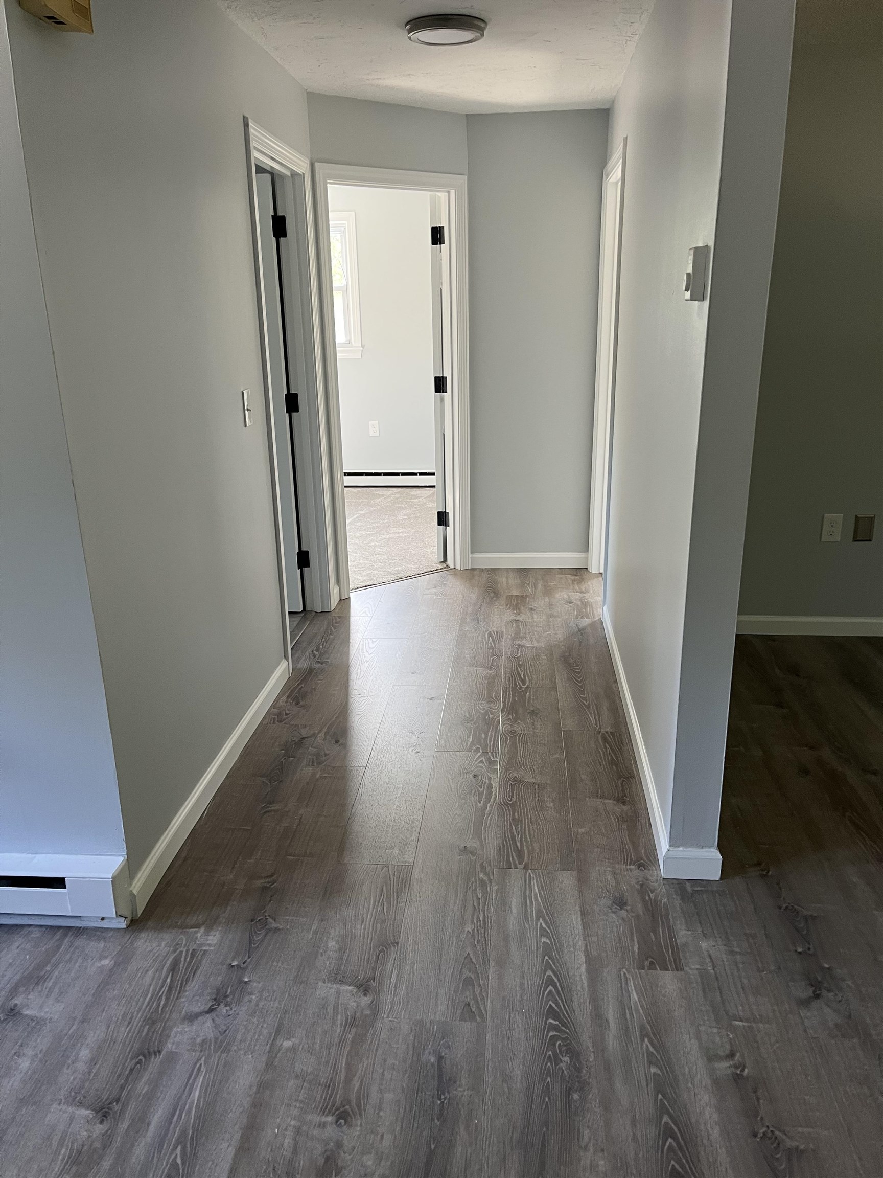 1102 Mammoth Road, Unit A & B Pelham, NH 03076 - Photo 43 of 56