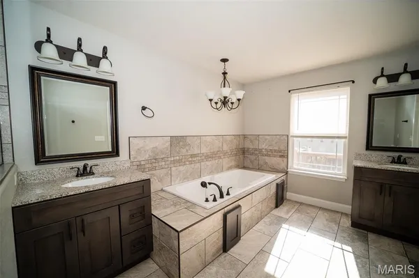 $432,500 | 166 Jared Street, Waynesville, MO 65583