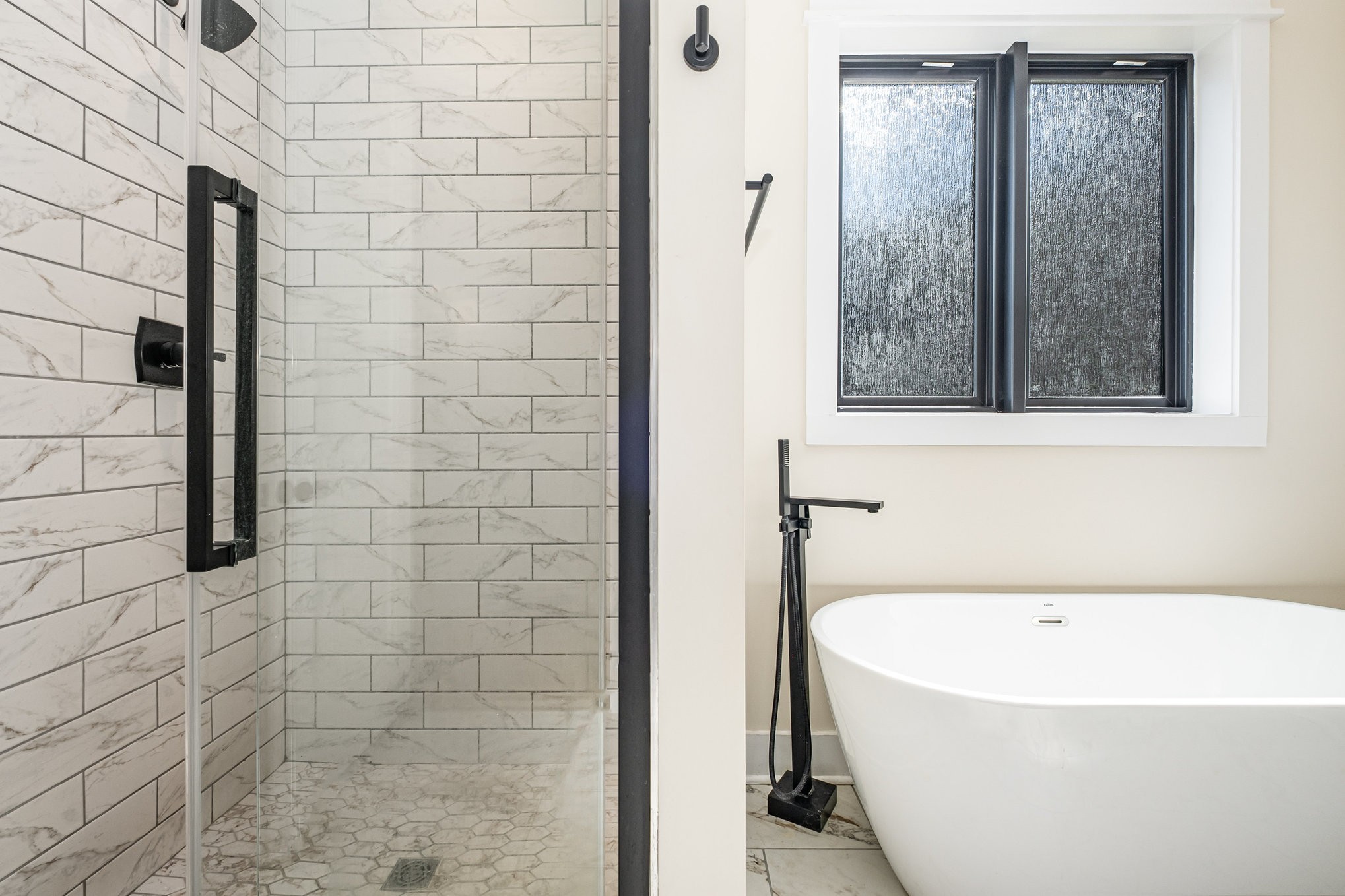 1649 Snake Creek Road Belfast, TN 37019 - Photo 32 of 57 a bathroom with a bathtub and shower