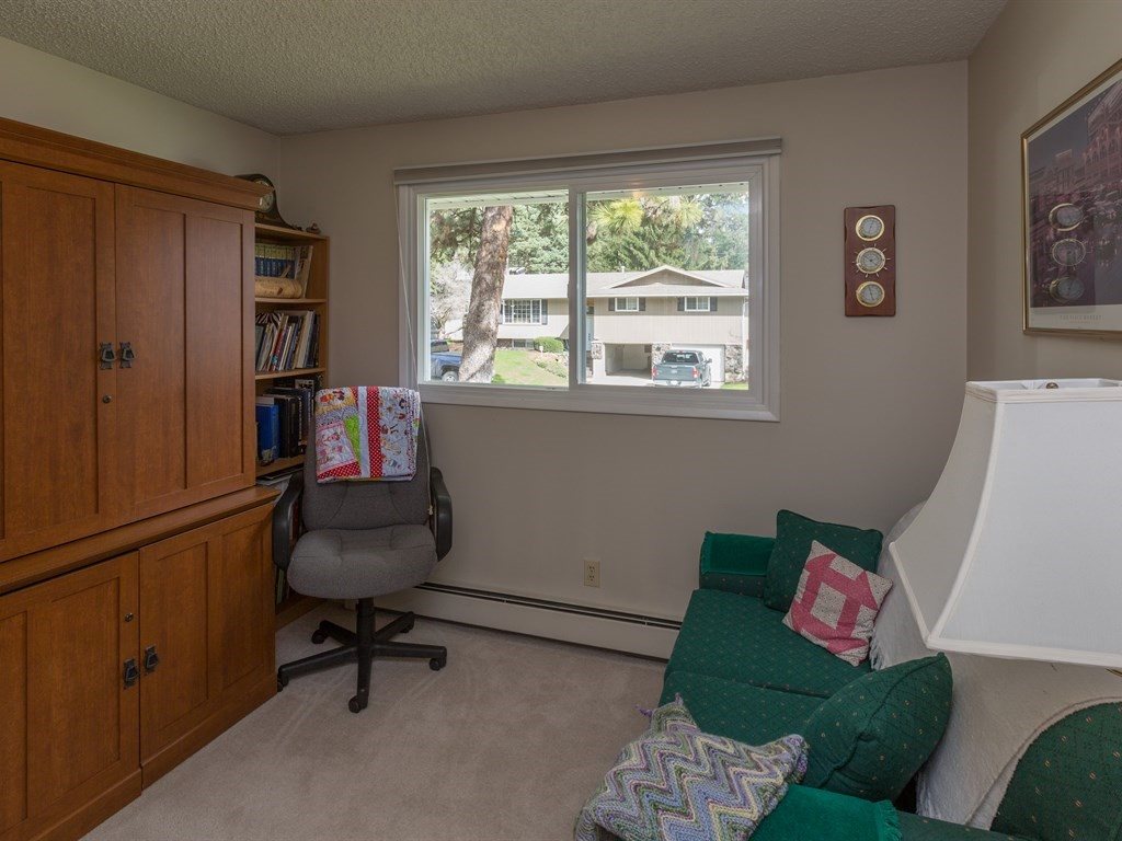 4517 North Center Road Spokane, WA 99212 - Photo 12 of 20 Gallery Image 12