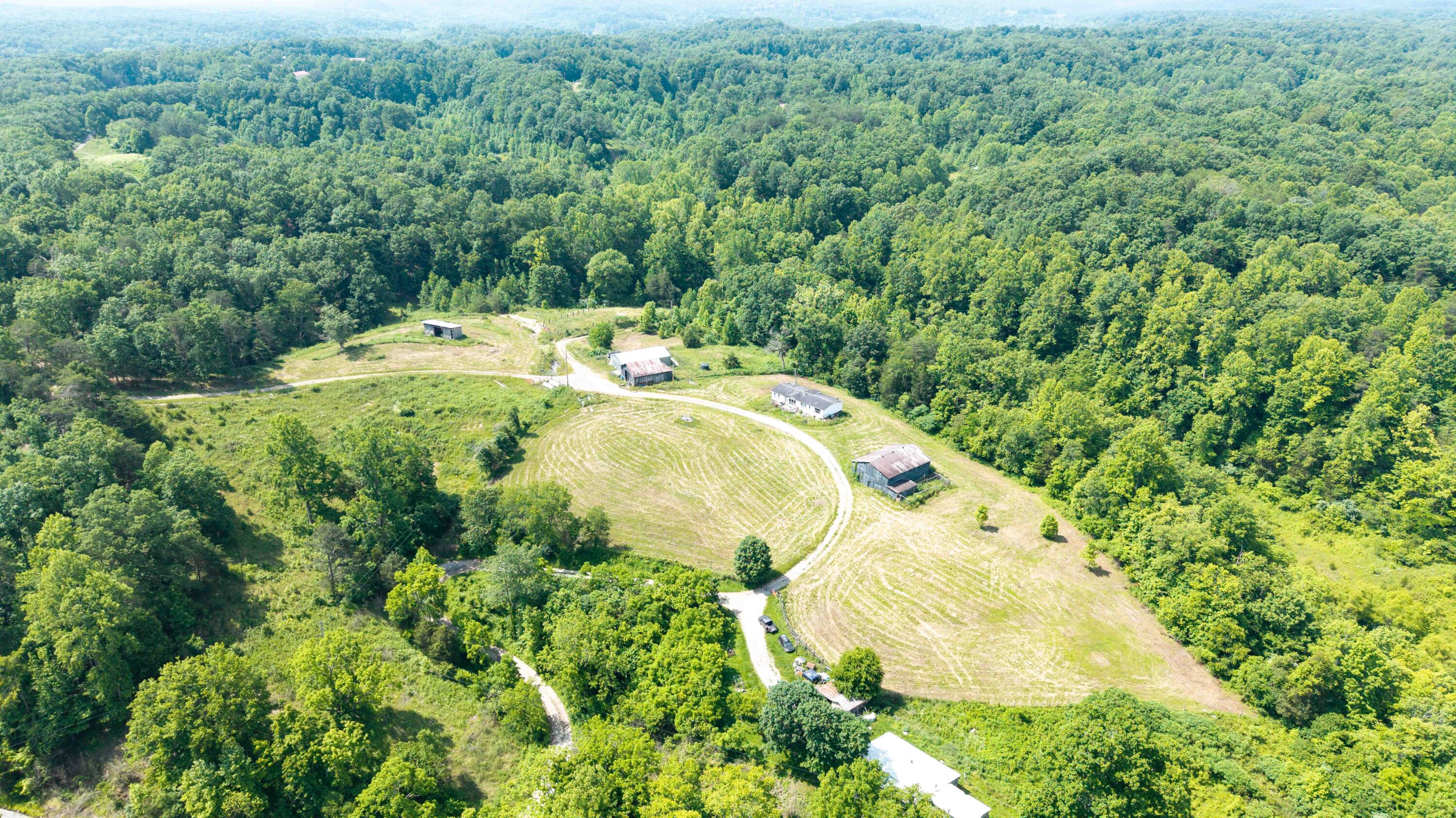 799 Hargett Road Irvine, KY 40336 - Photo 1 of 71 779Hargetroad-1
