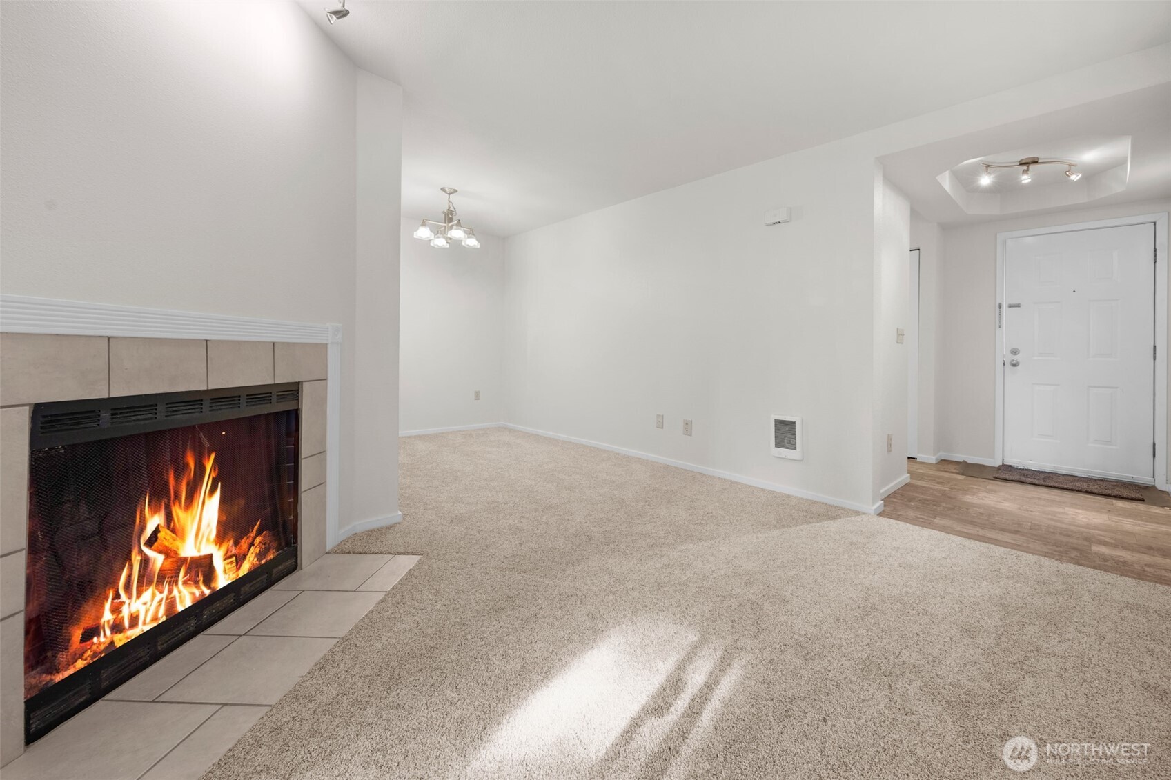 5300 Harbour Pointe Boulevard, Unit 307A Mukilteo, WA 98275 - Photo 5 of 25 a view of empty room with a fireplace