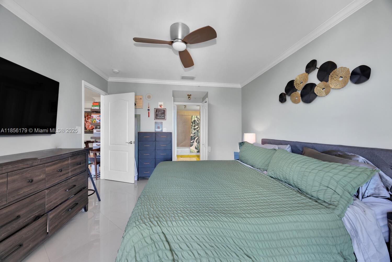 2501 Douglas Road, Unit 606 Miami, FL 33133 - Photo 17 of 40 Gallery Image 17