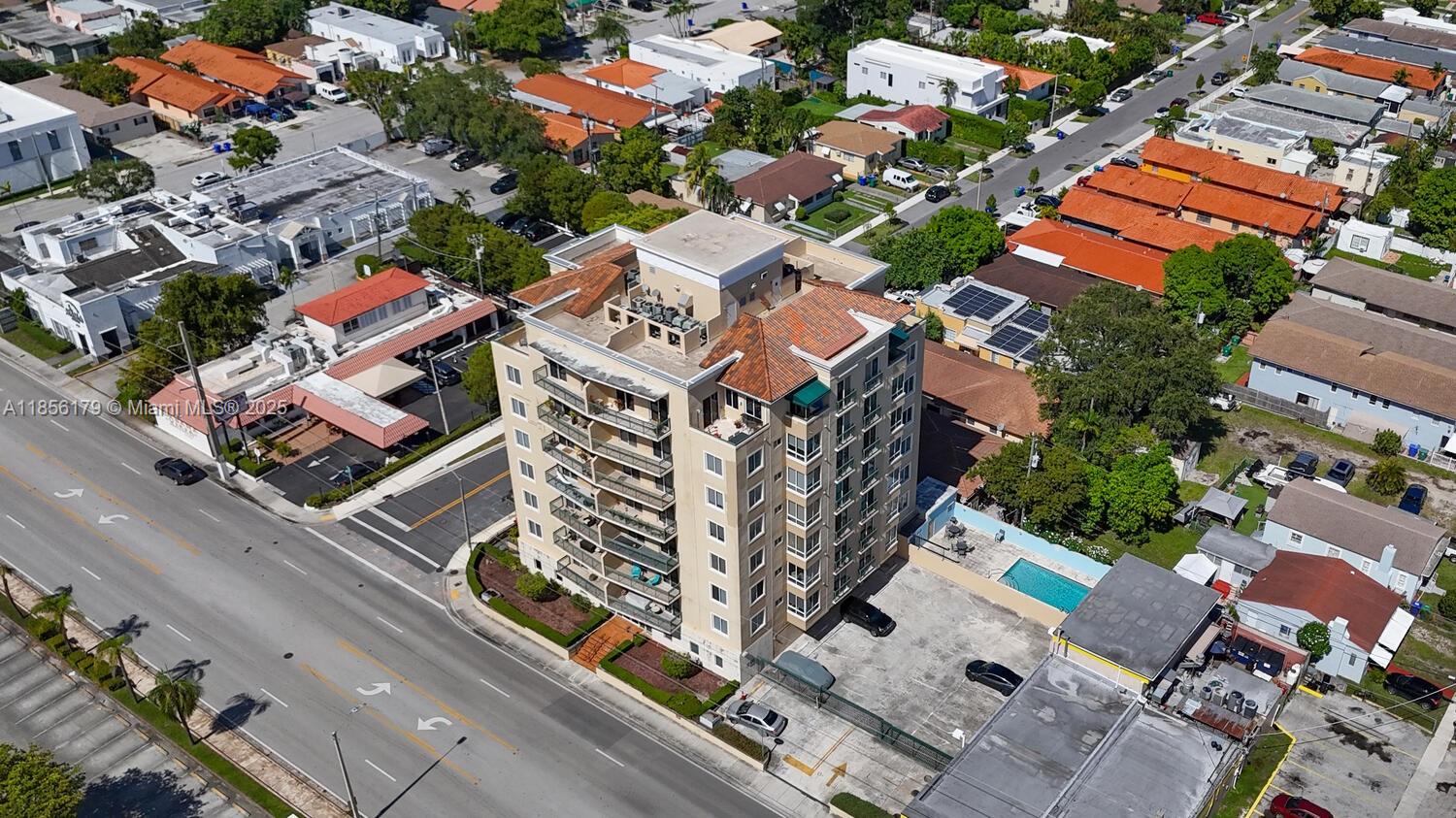 2501 Douglas Road, Unit 606 Miami, FL 33133 - Photo 33 of 40 Gallery Image 33