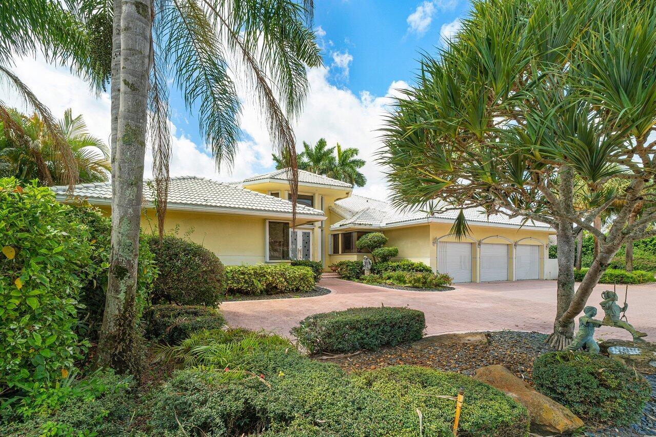 4580 Bocaire Boulevard Boca Raton, FL 33487 - Photo 5 of 55 003-4580BocaireBoulevard-BocaRaton-FL-33