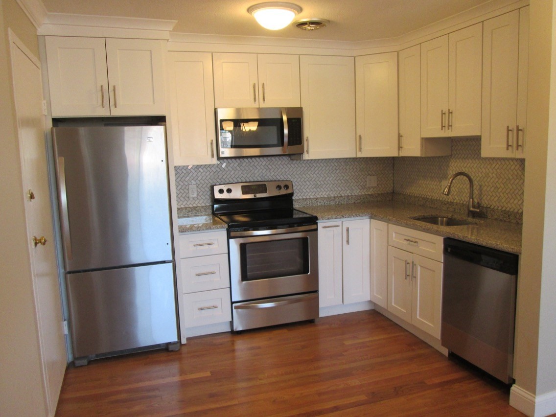 8 R Riverside Street, Unit 33 Watertown, MA 02472 - Photo 1 of 13 Gallery Image 1
